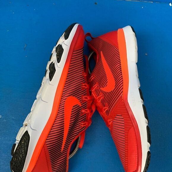 Nike Free Train Versatility Bright Crimson/Black-Gym Red Men's Size 8 - Picture 6 of 8